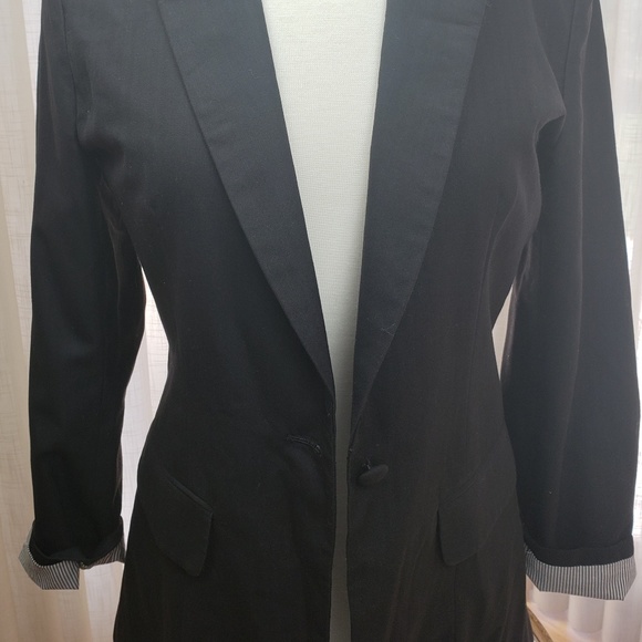 Love Culture Black Blazer - Picture 2 of 8